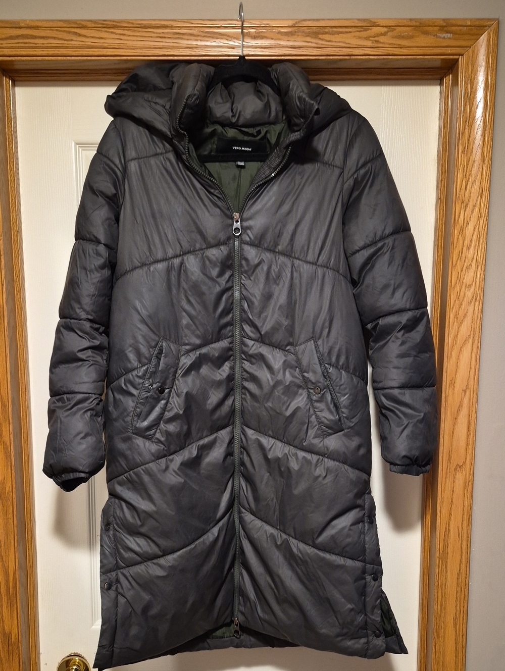 Vera Moda Womens Long Puffer Coat with Hood - Black